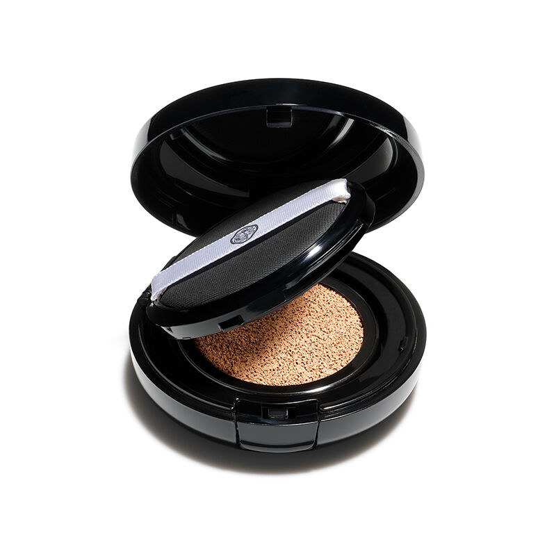 How To: Cushion Compact Foundation