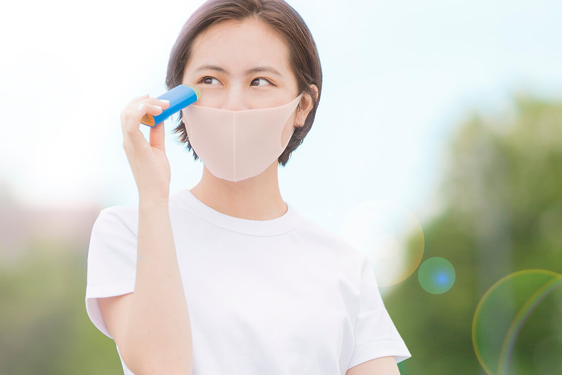 Everyday skincare tips to avoid “face mask tan lines”